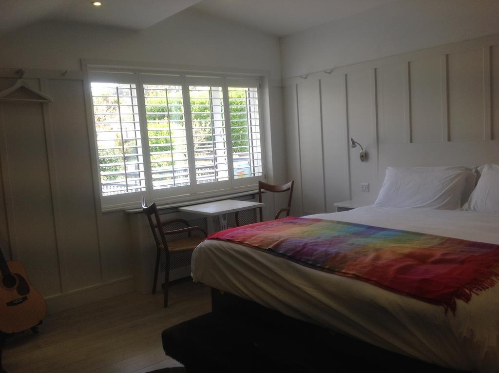 Quinlan & Cooke Boutique Townhouse And Qcs Seafood Restaurant Hotell Cahersiveen Exteriör bild