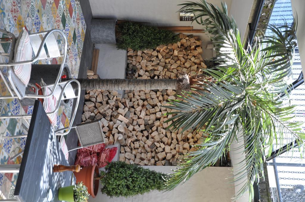 Quinlan & Cooke Boutique Townhouse And Qcs Seafood Restaurant Hotell Cahersiveen Exteriör bild