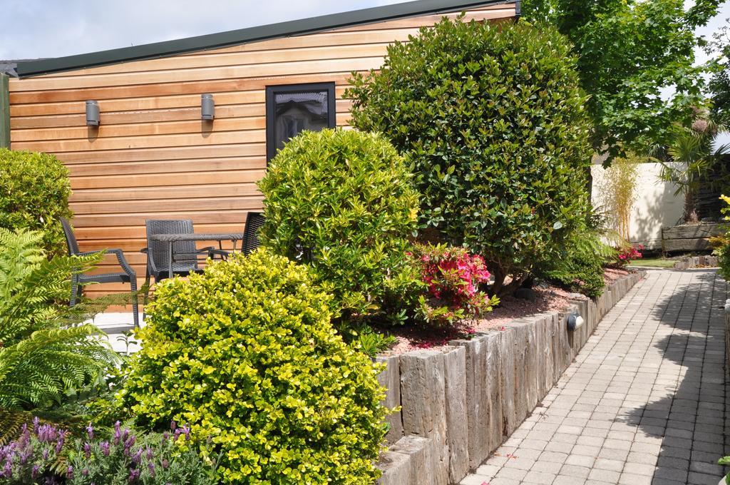 Quinlan & Cooke Boutique Townhouse And Qcs Seafood Restaurant Hotell Cahersiveen Exteriör bild