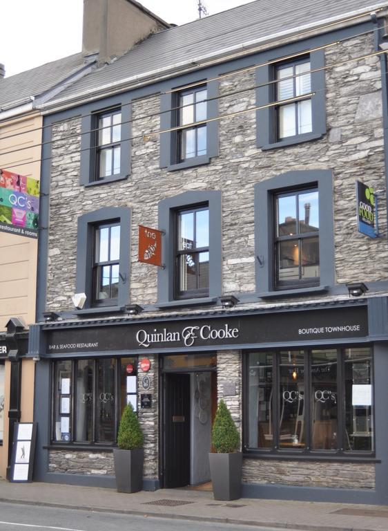 Quinlan & Cooke Boutique Townhouse And Qcs Seafood Restaurant Hotell Cahersiveen Exteriör bild